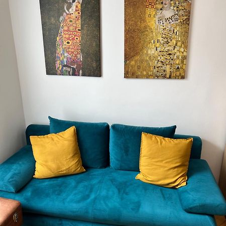 Apartment Plus Parking 布尔诺 外观 照片