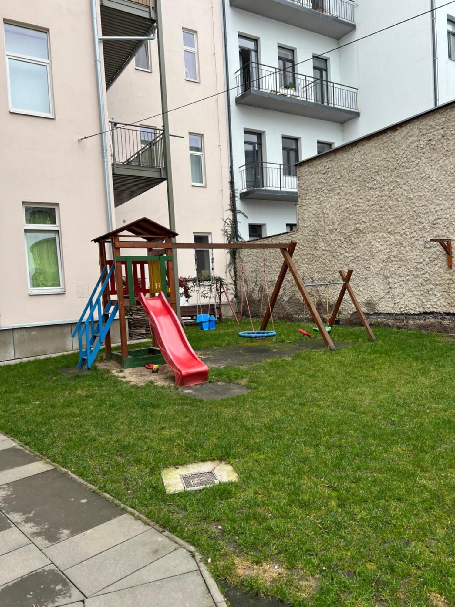 Apartment Plus Parking 布尔诺 外观 照片