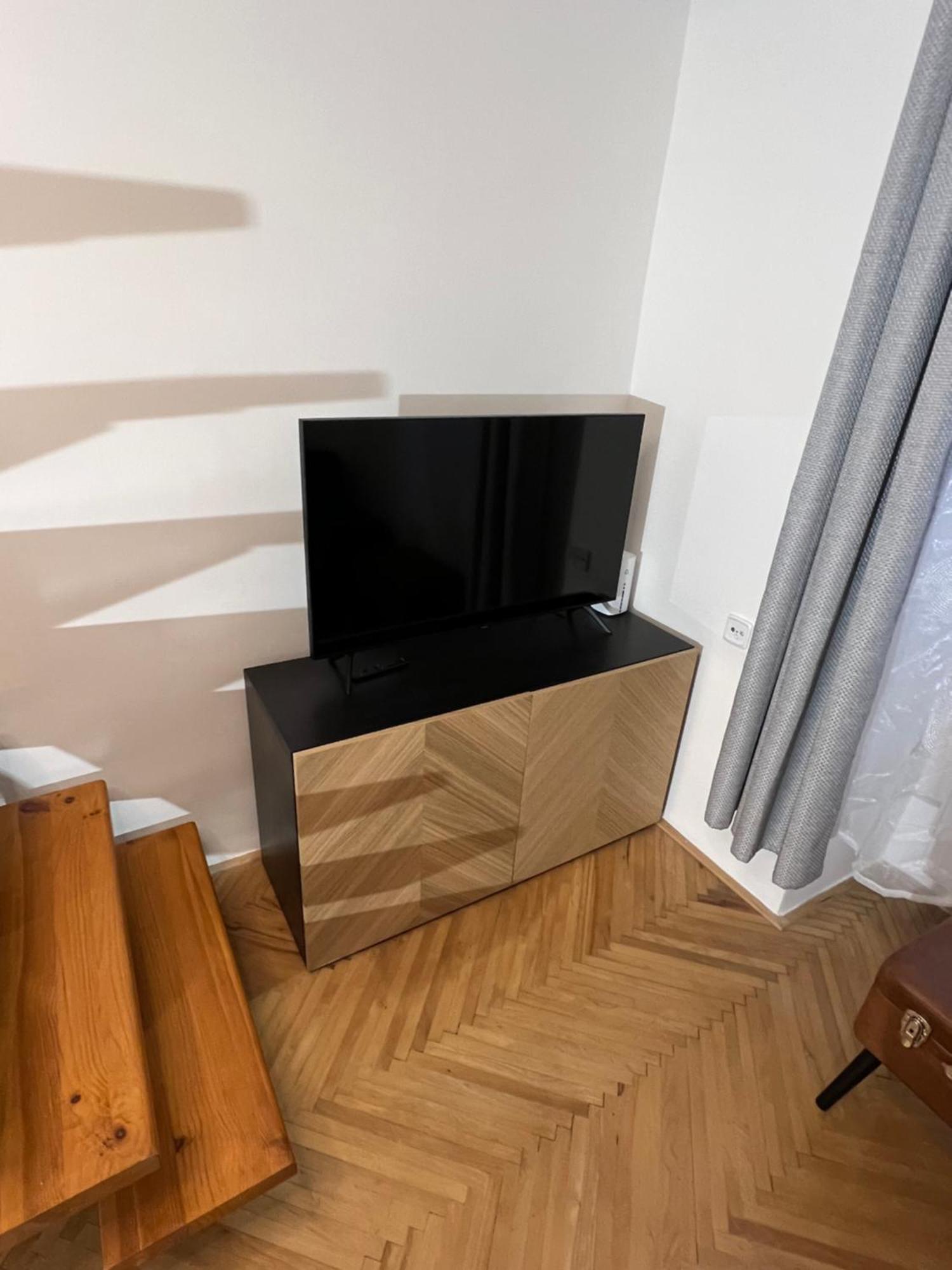 Apartment Plus Parking 布尔诺 外观 照片
