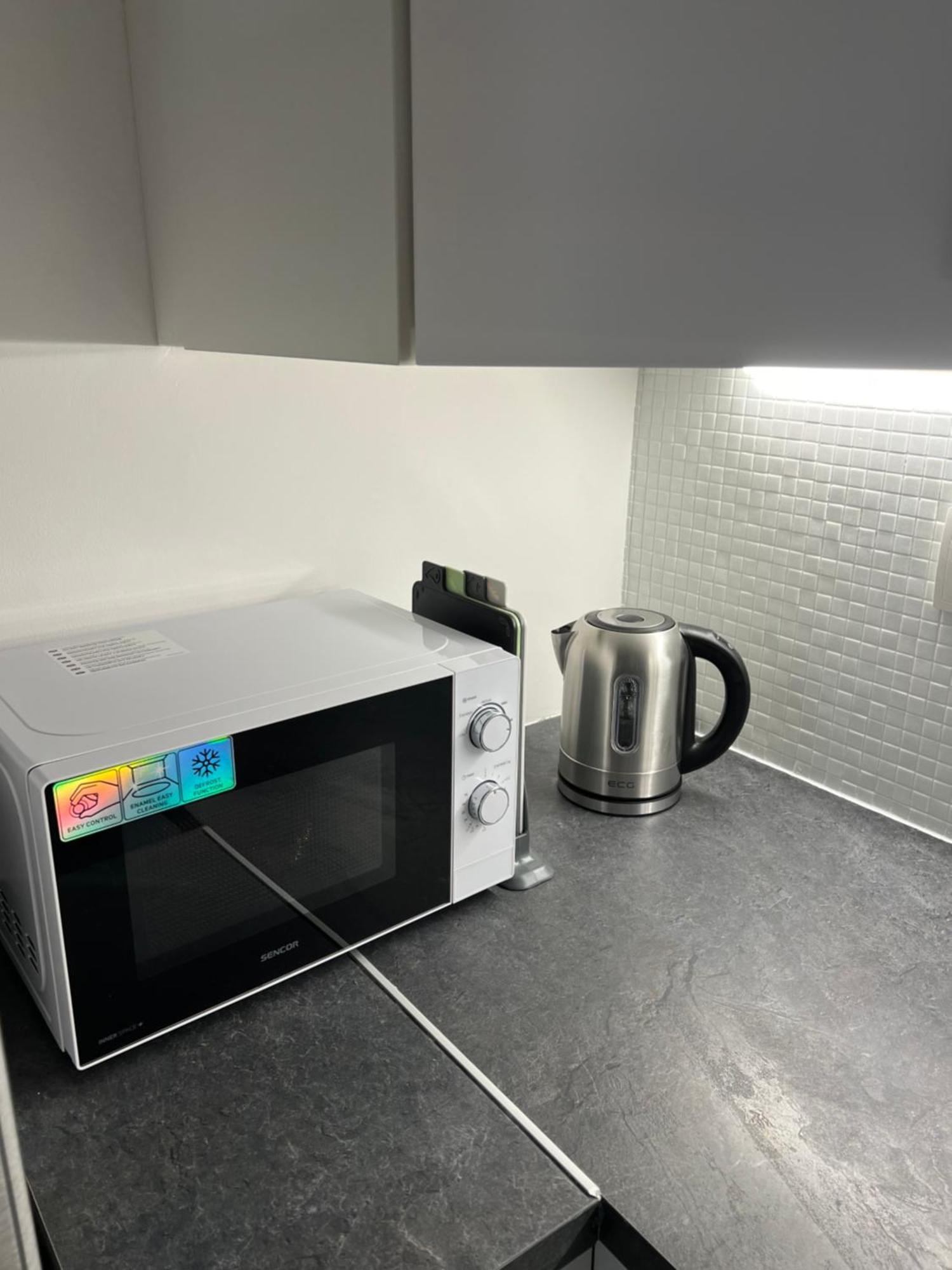 Apartment Plus Parking 布尔诺 外观 照片
